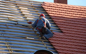 roof tiles Matching Green, Essex